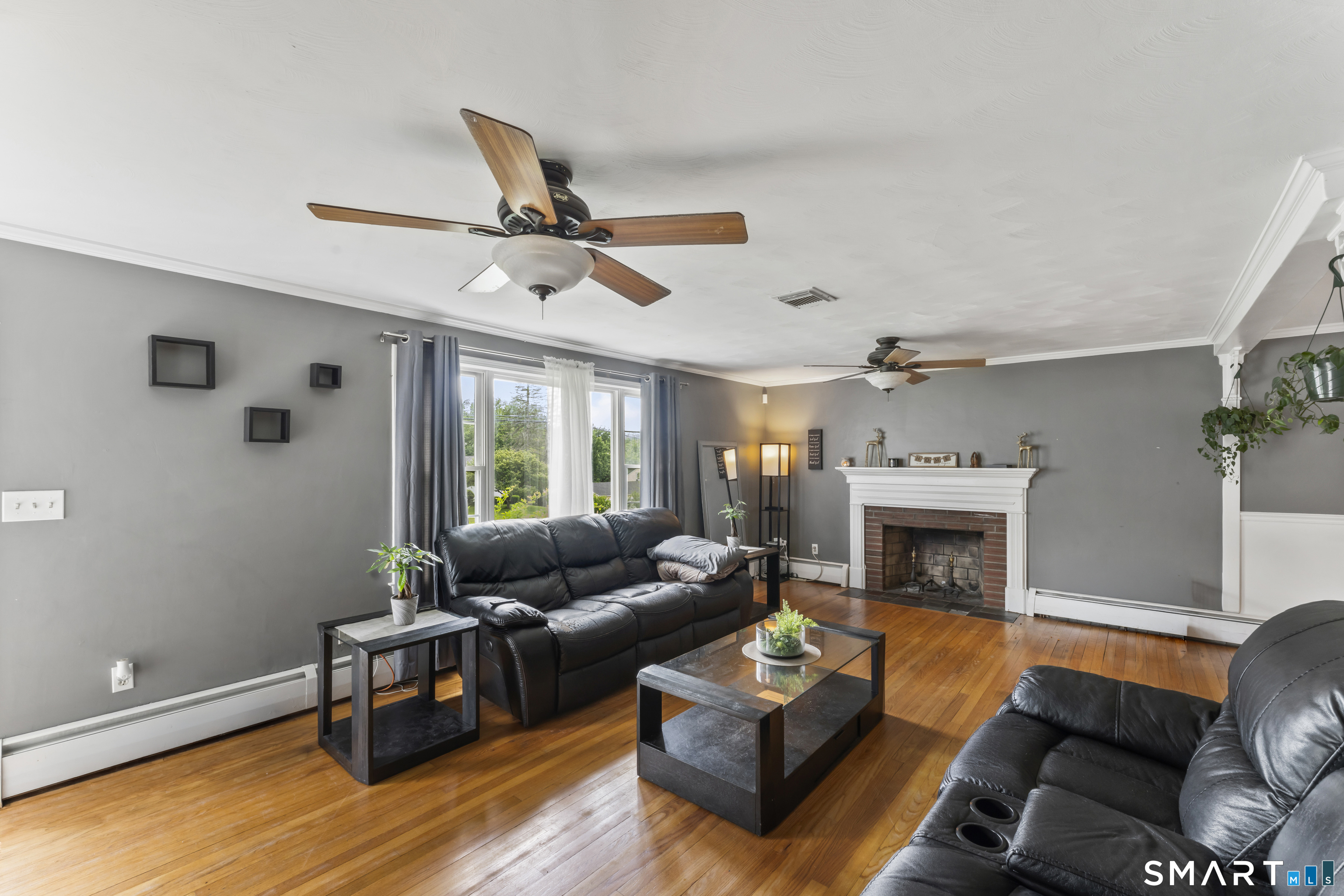 16 Nutmeg Avenue Enfield CT 06082