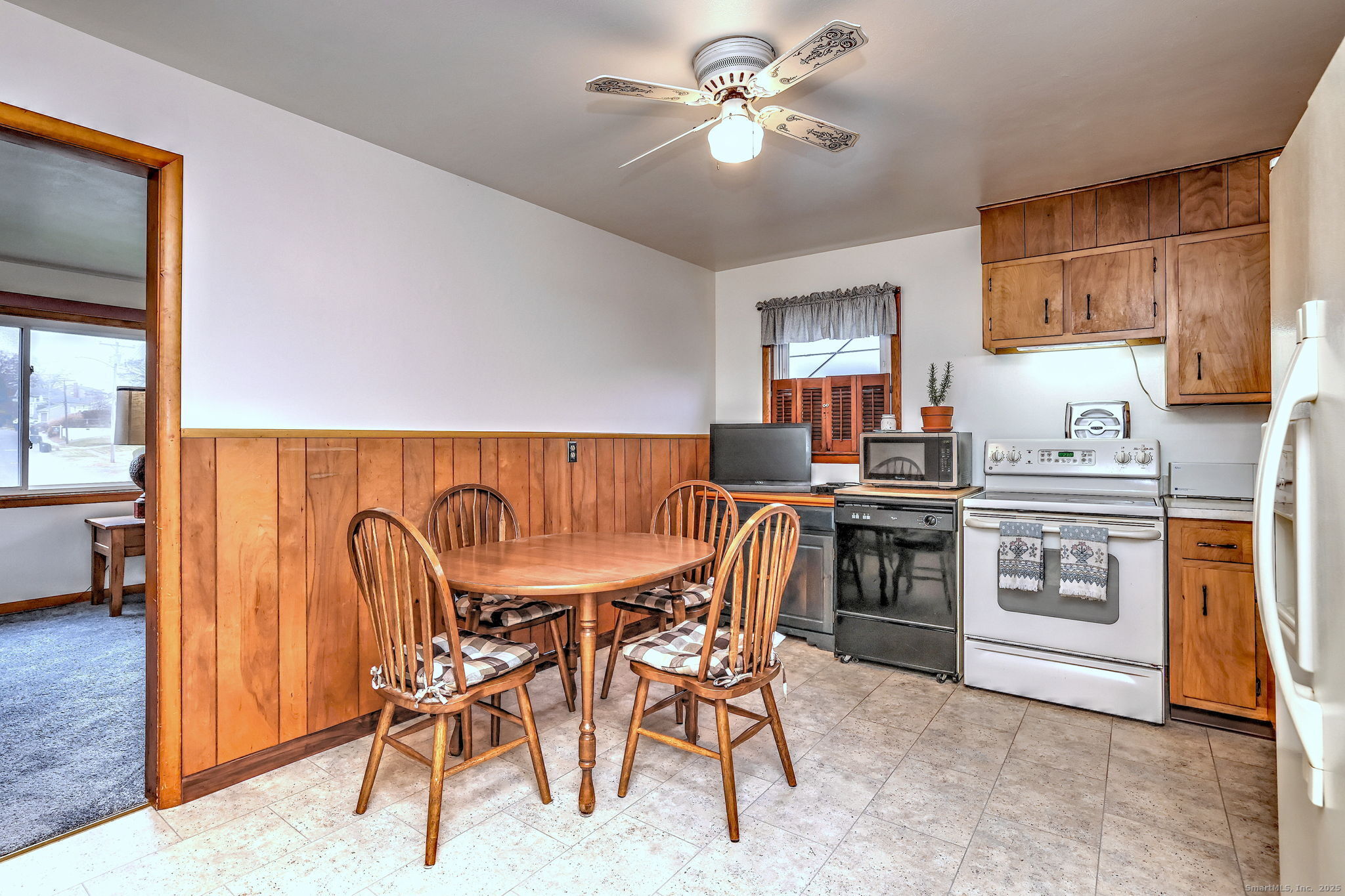 15 Utica Street Milford CT 06461