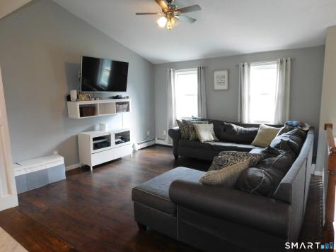 50 Wood Terrace East Haven CT 06512