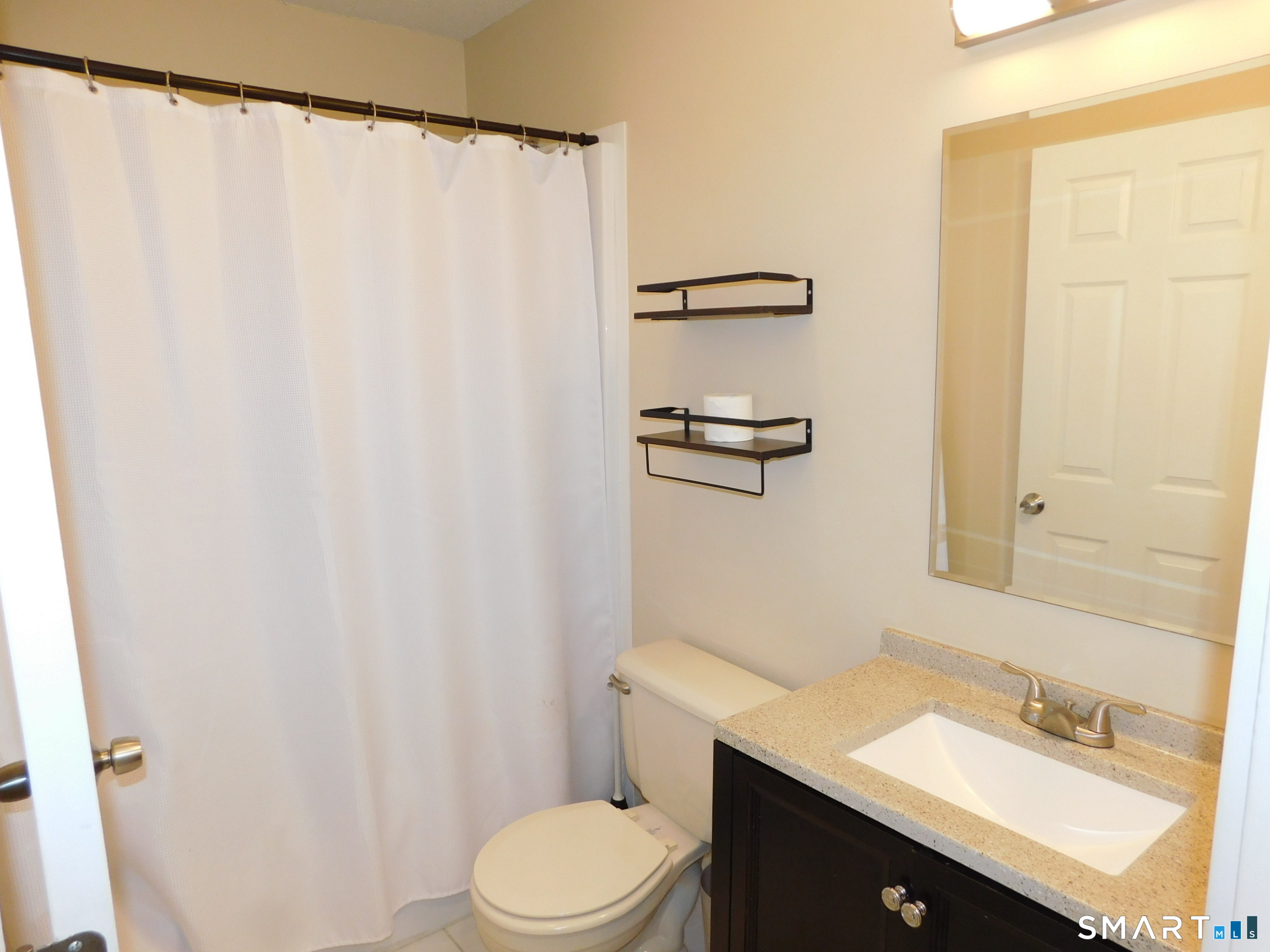 50 Wood Terrace East Haven CT 06512