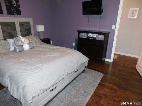 50 Wood Terrace East Haven CT 06512