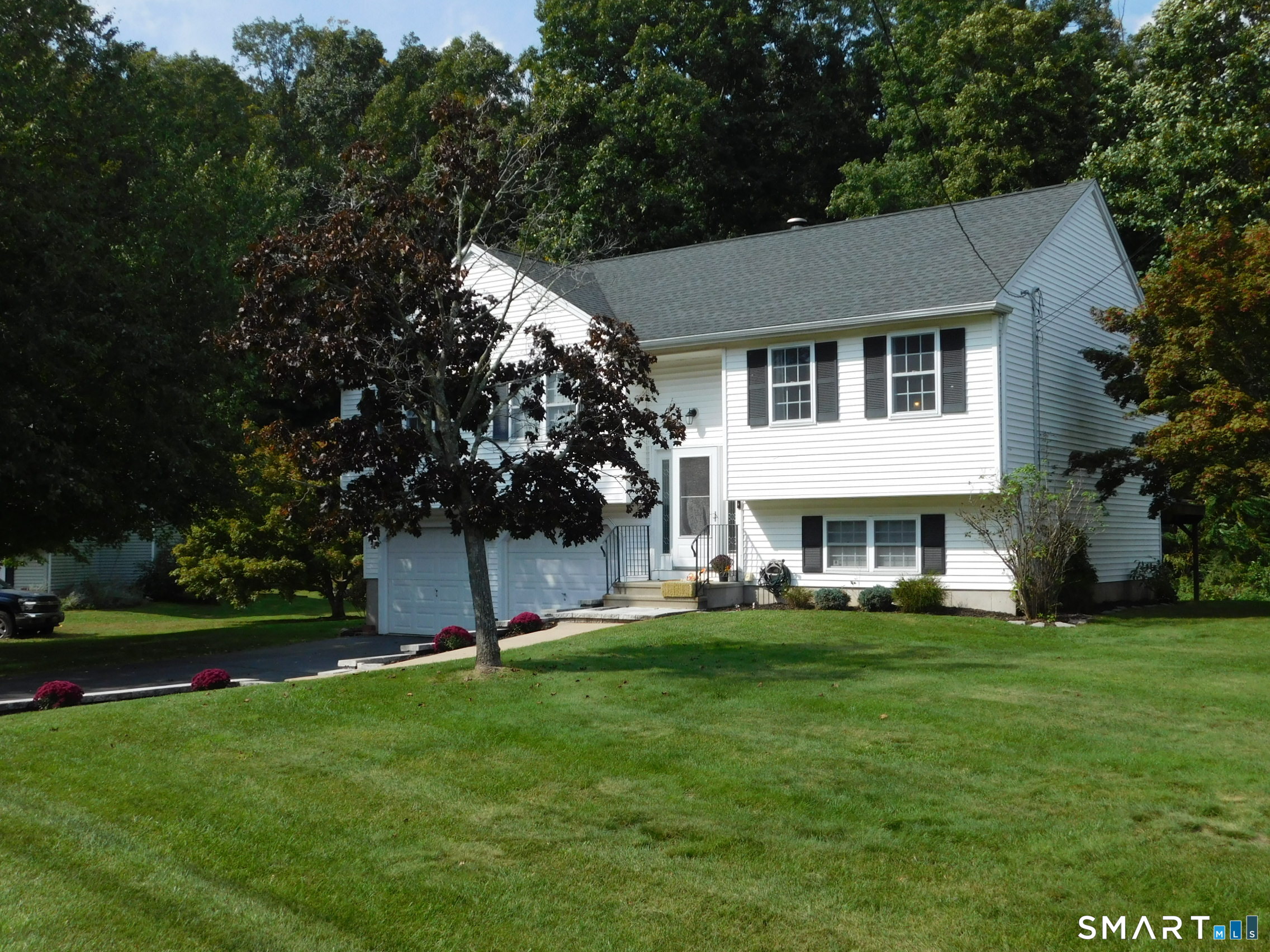 50 Wood Terrace East Haven CT 06512