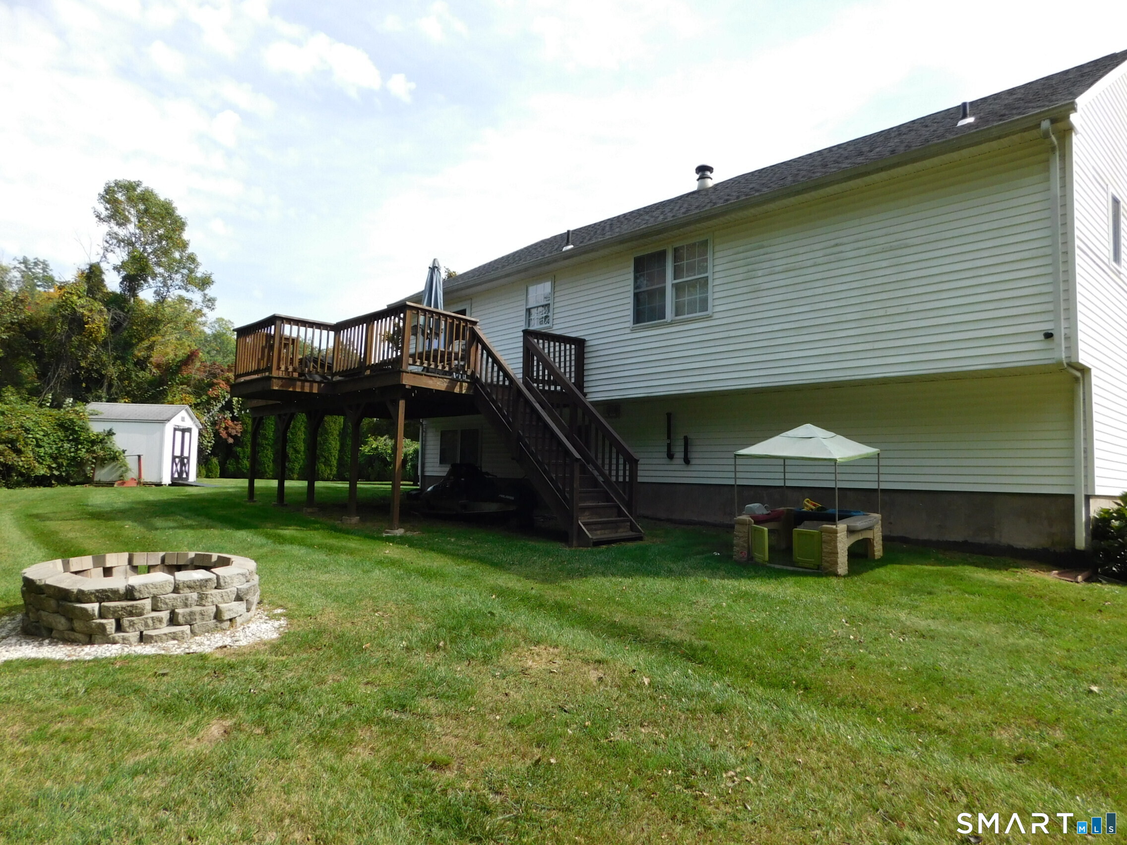 50 Wood Terrace East Haven CT 06512