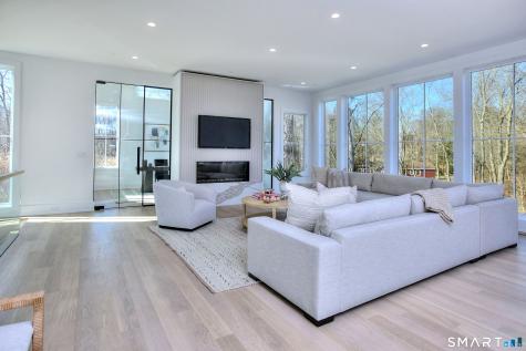 8 Loretta Court Westport CT 06880