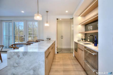 8 Loretta Court Westport CT 06880