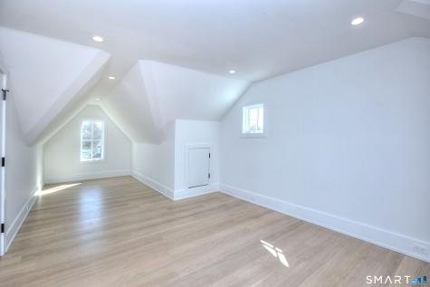 8 Loretta Court Westport CT 06880