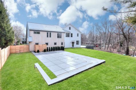 8 Loretta Court Westport CT 06880