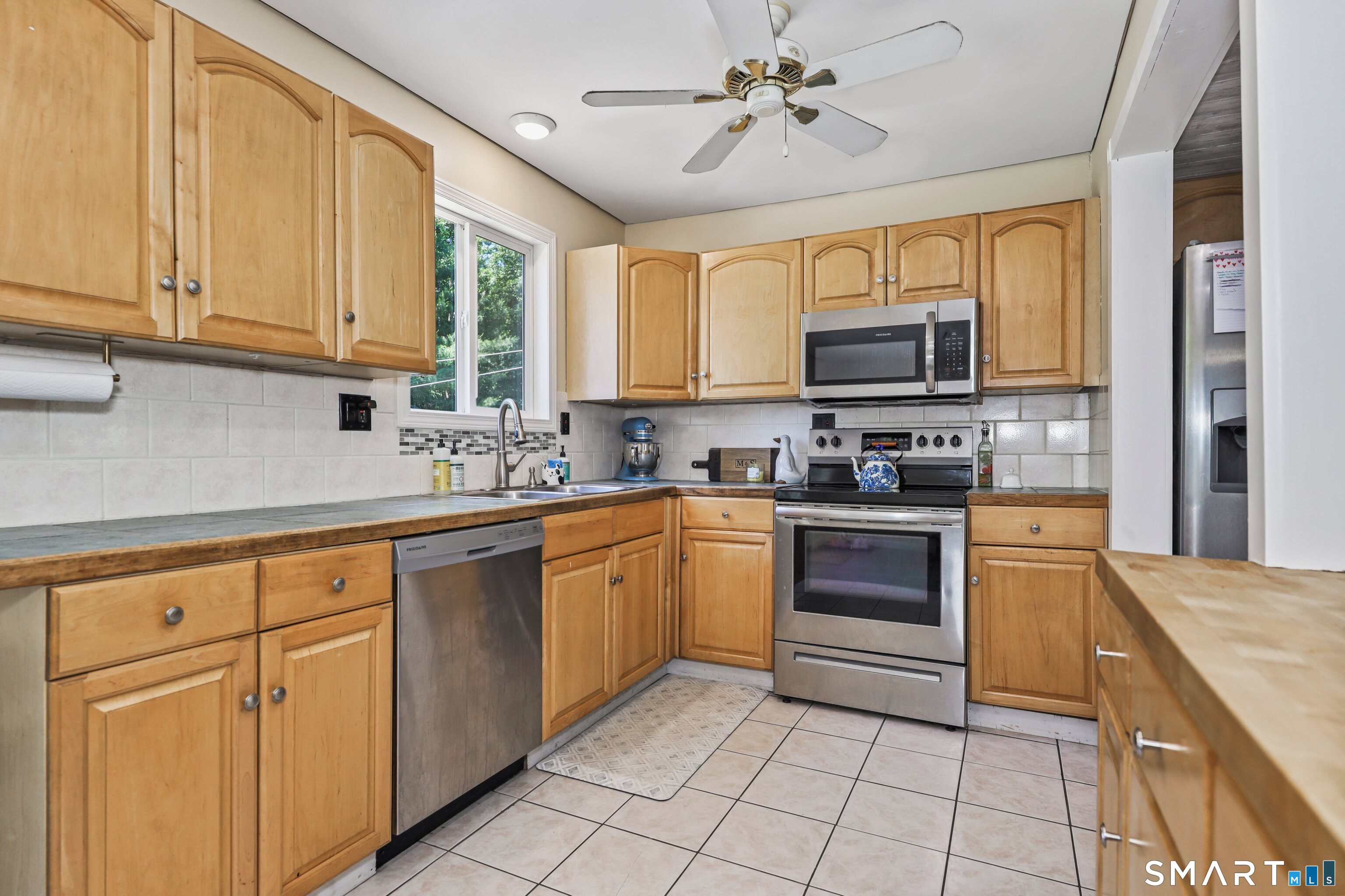 12 Knapp Drive Prospect CT 06712