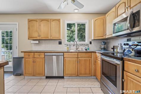 12 Knapp Drive Prospect CT 06712