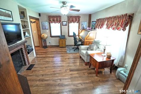 324 Wheelers Farms Road Milford CT 06461