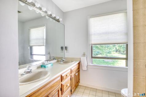 10 Elskip Lane Greenwich CT 06831