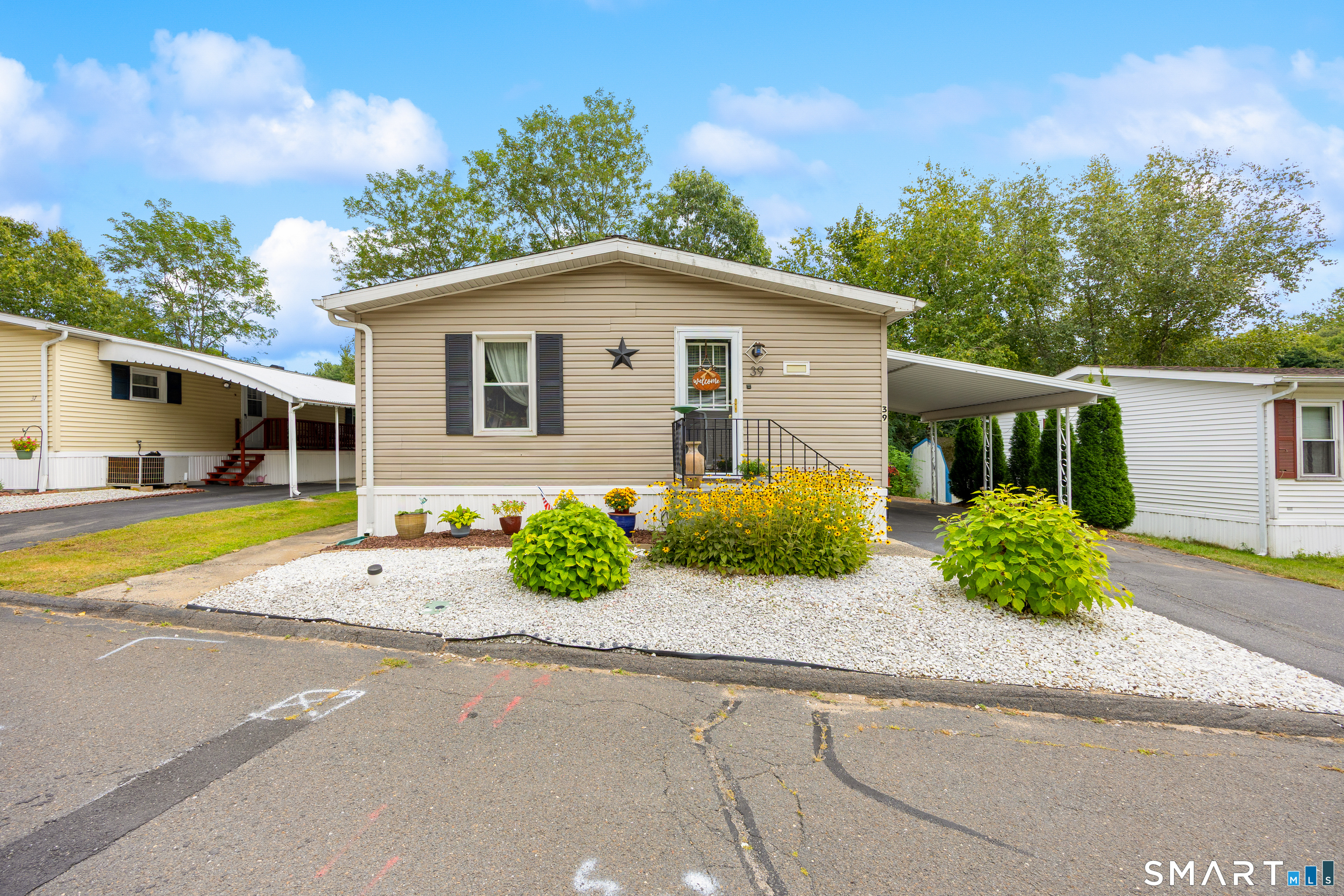 40 Matthews Street Bristol CT 06010