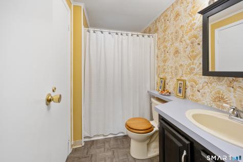 40 Matthews Street Bristol CT 06010