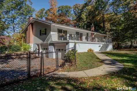 110 Natchaug Drive Glastonbury CT 06033
