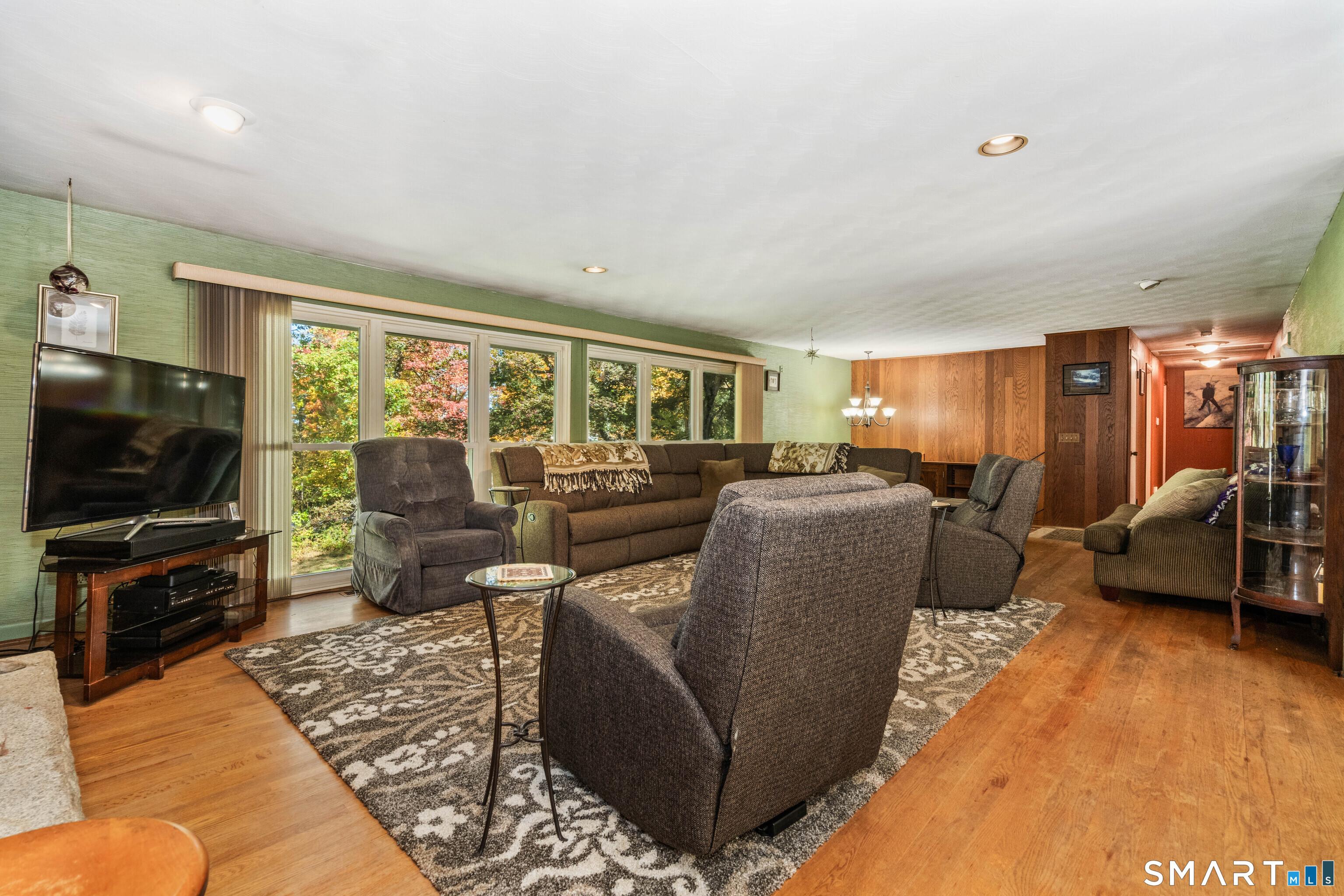110 Natchaug Drive Glastonbury CT 06033