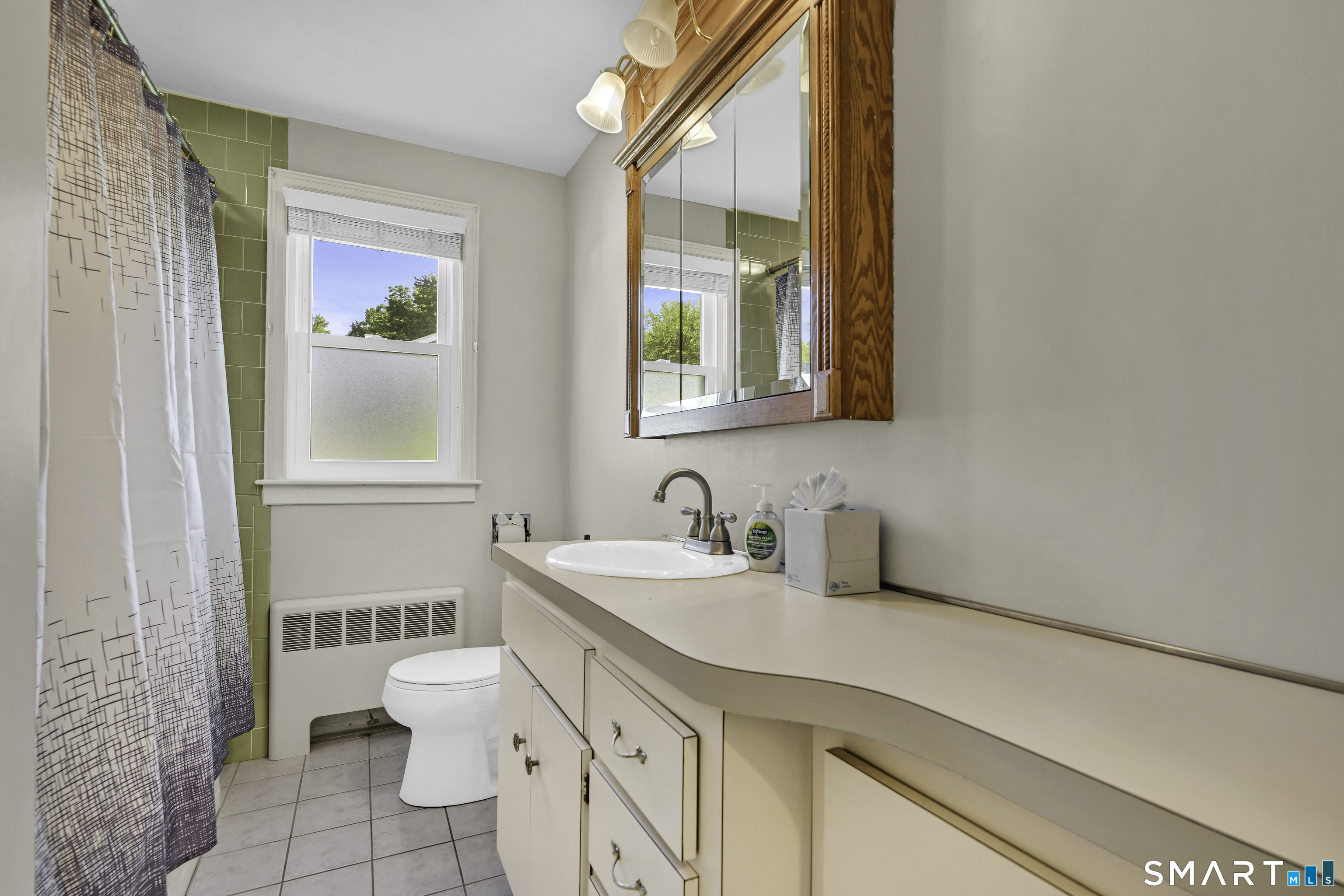 161 Red Stone Hill Plainville CT 06062