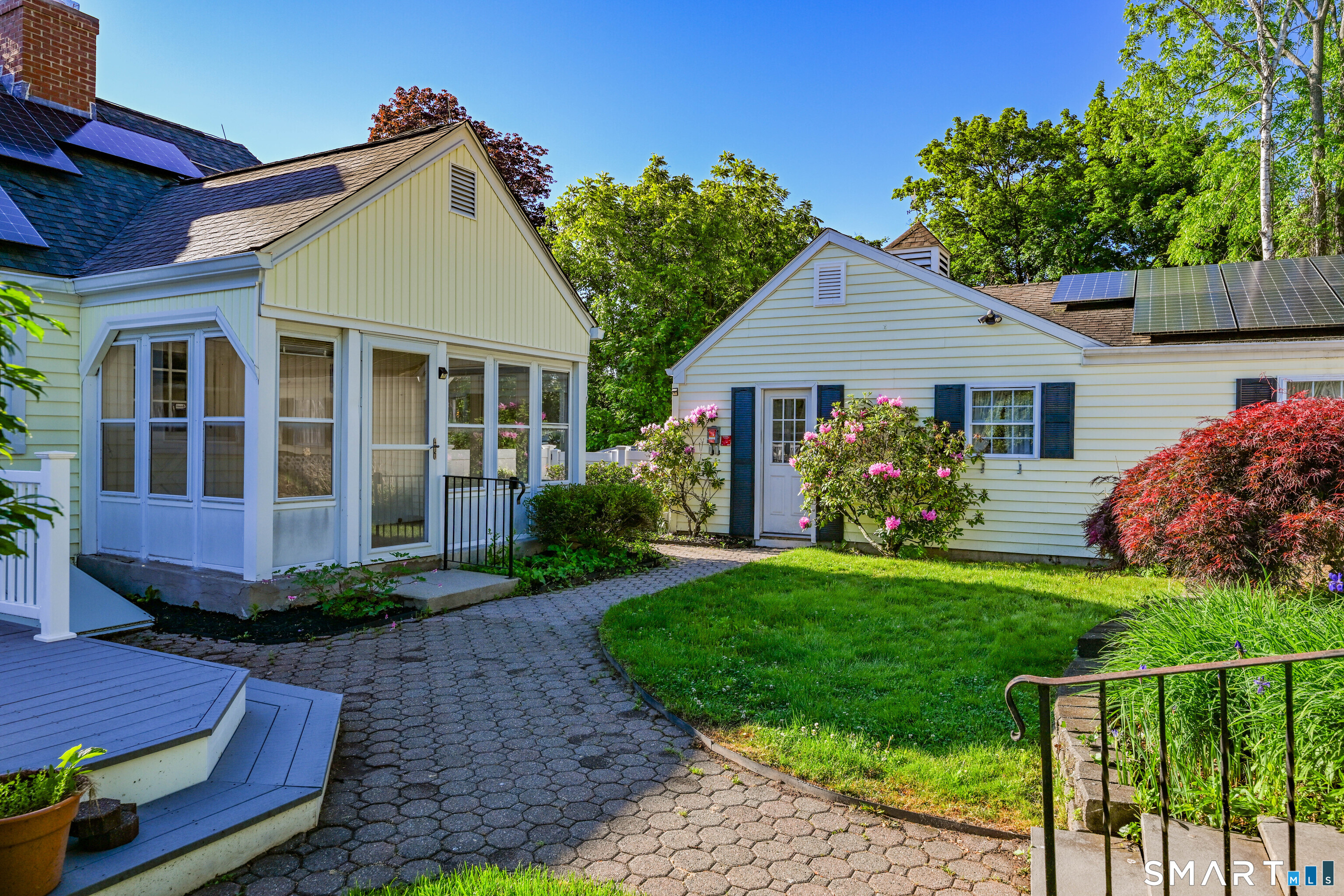 161 Red Stone Hill Plainville CT 06062