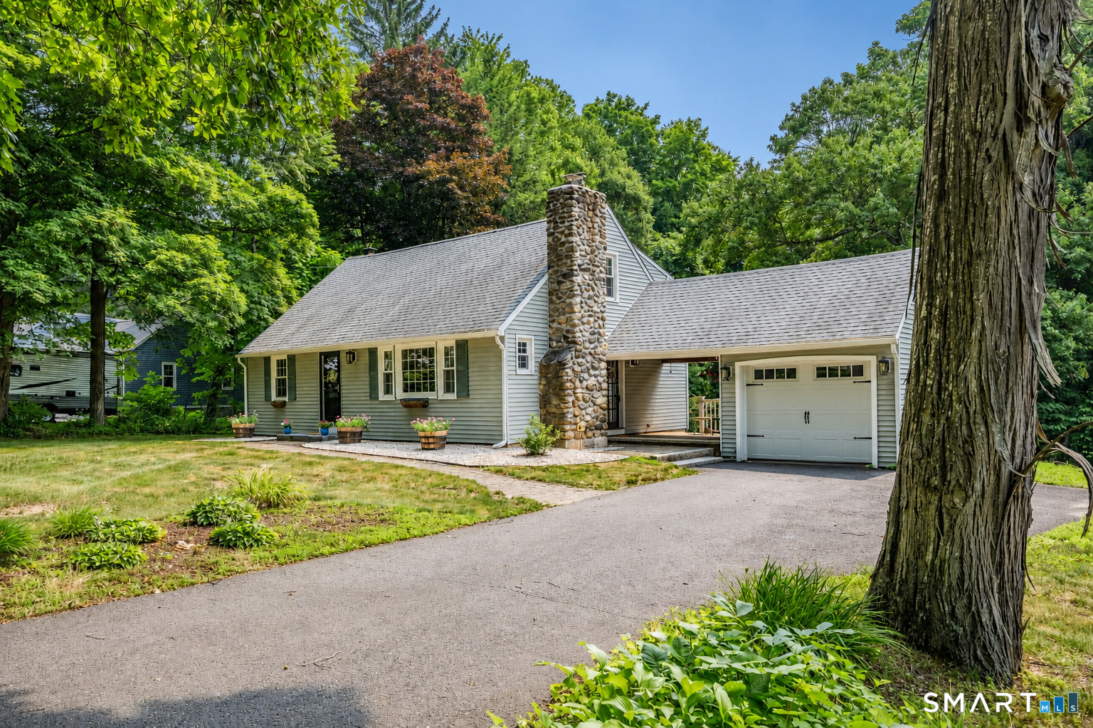 65 East Hill Road Canton CT 06019