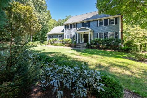 10 Carissa Lane Greenwich CT 06830