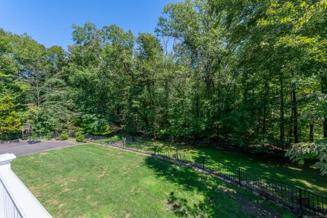 10 Carissa Lane Greenwich CT 06830