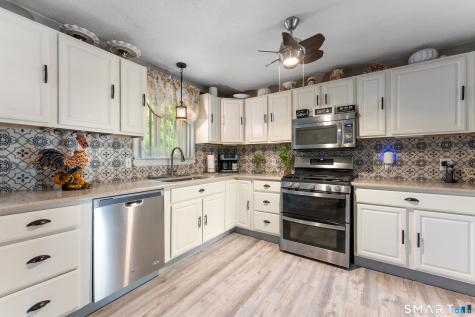 226 Rose St Extension East Haven CT 06513