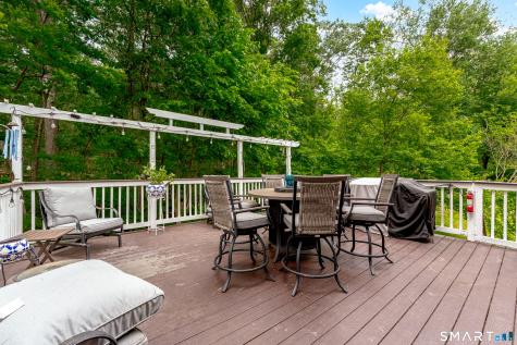 226 Rose St Extension East Haven CT 06513