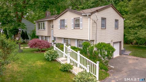 226 Rose St Extension East Haven CT 06513