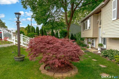 226 Rose St Extension East Haven CT 06513