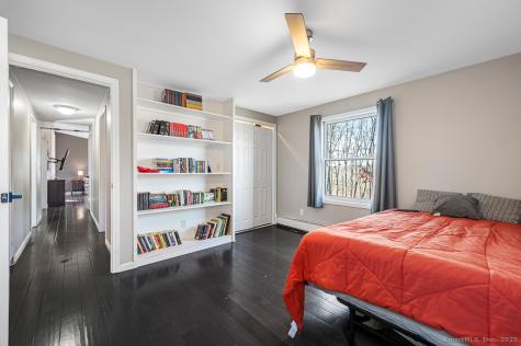 437 Somers Road Ellington CT 06029