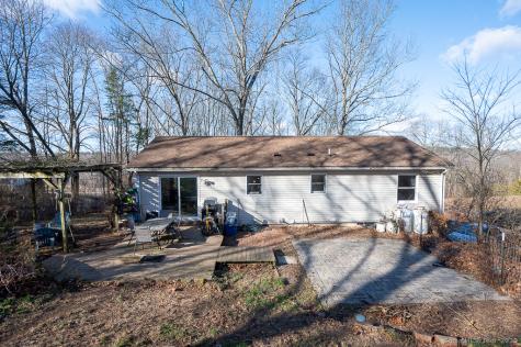 437 Somers Road Ellington CT 06029
