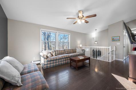 437 Somers Road Ellington CT 06029