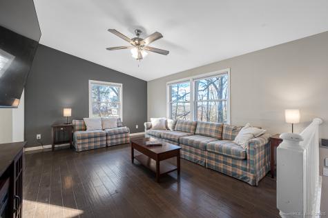 437 Somers Road Ellington CT 06029