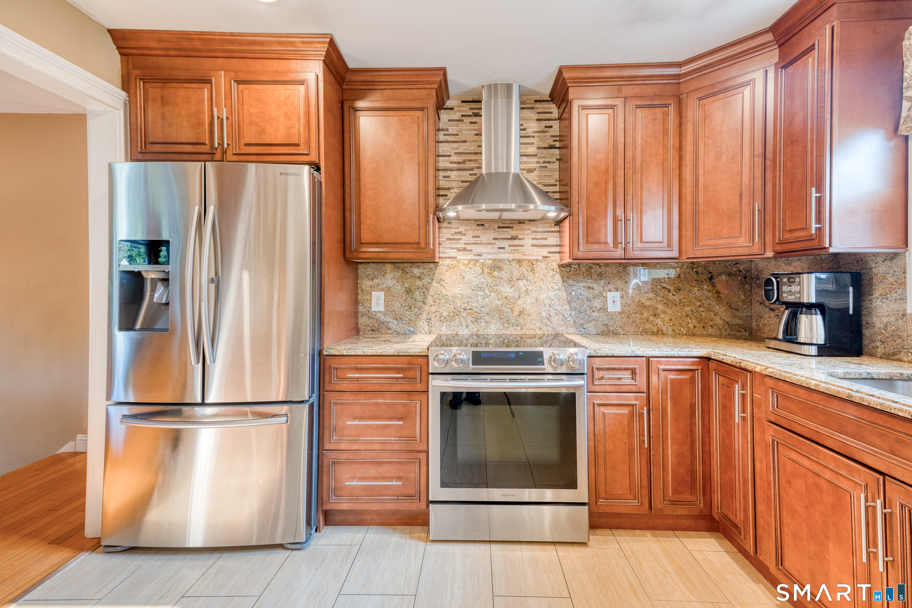 16 Brockett Farm Road North Haven CT 06473
