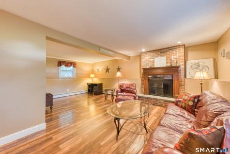16 Brockett Farm Road North Haven CT 06473
