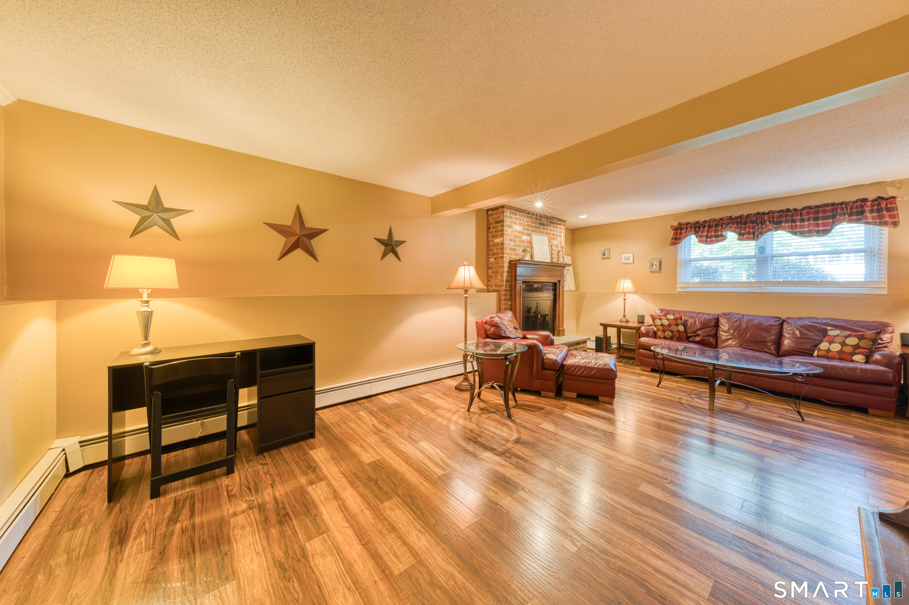 16 Brockett Farm Road North Haven CT 06473