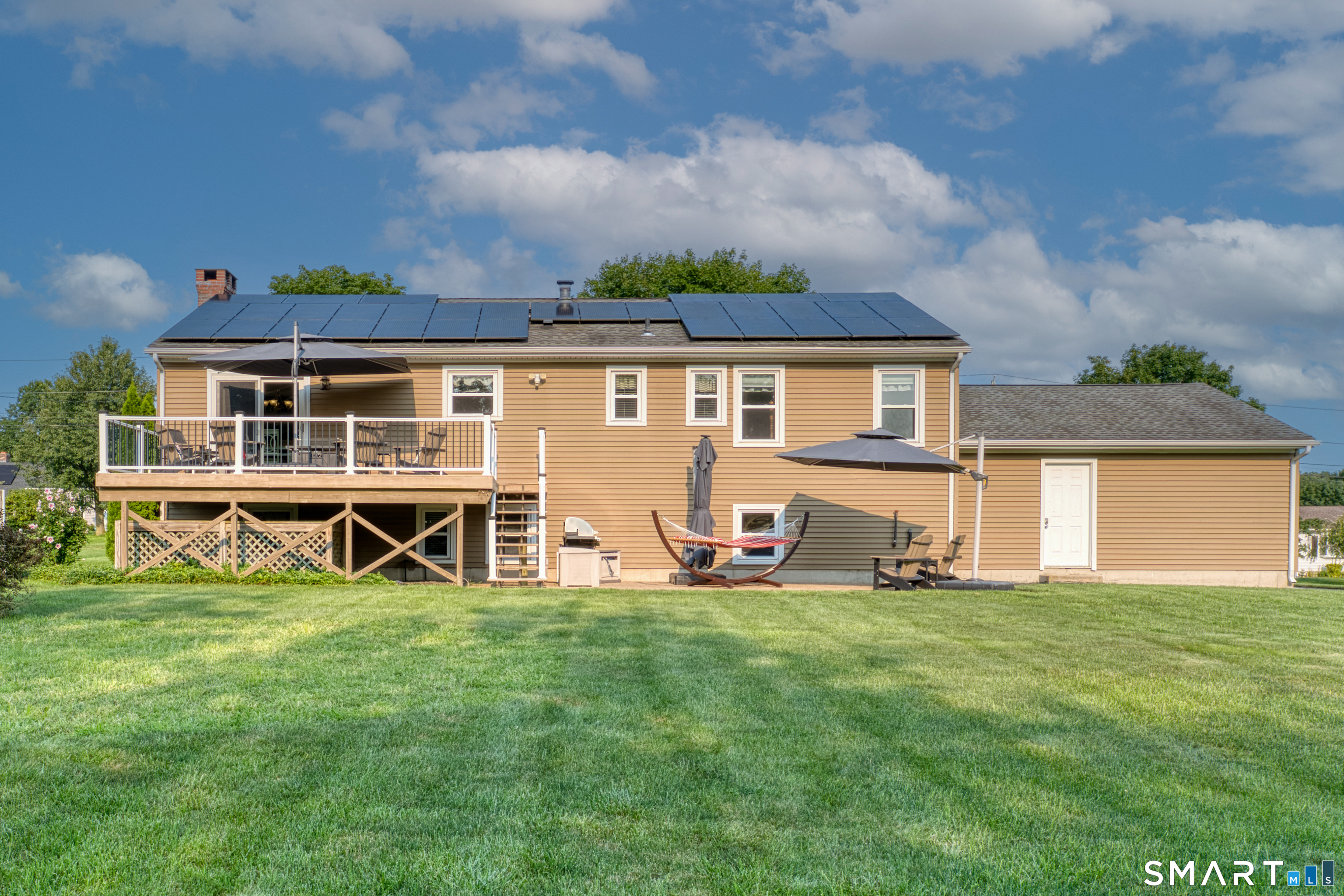 16 Brockett Farm Road North Haven CT 06473