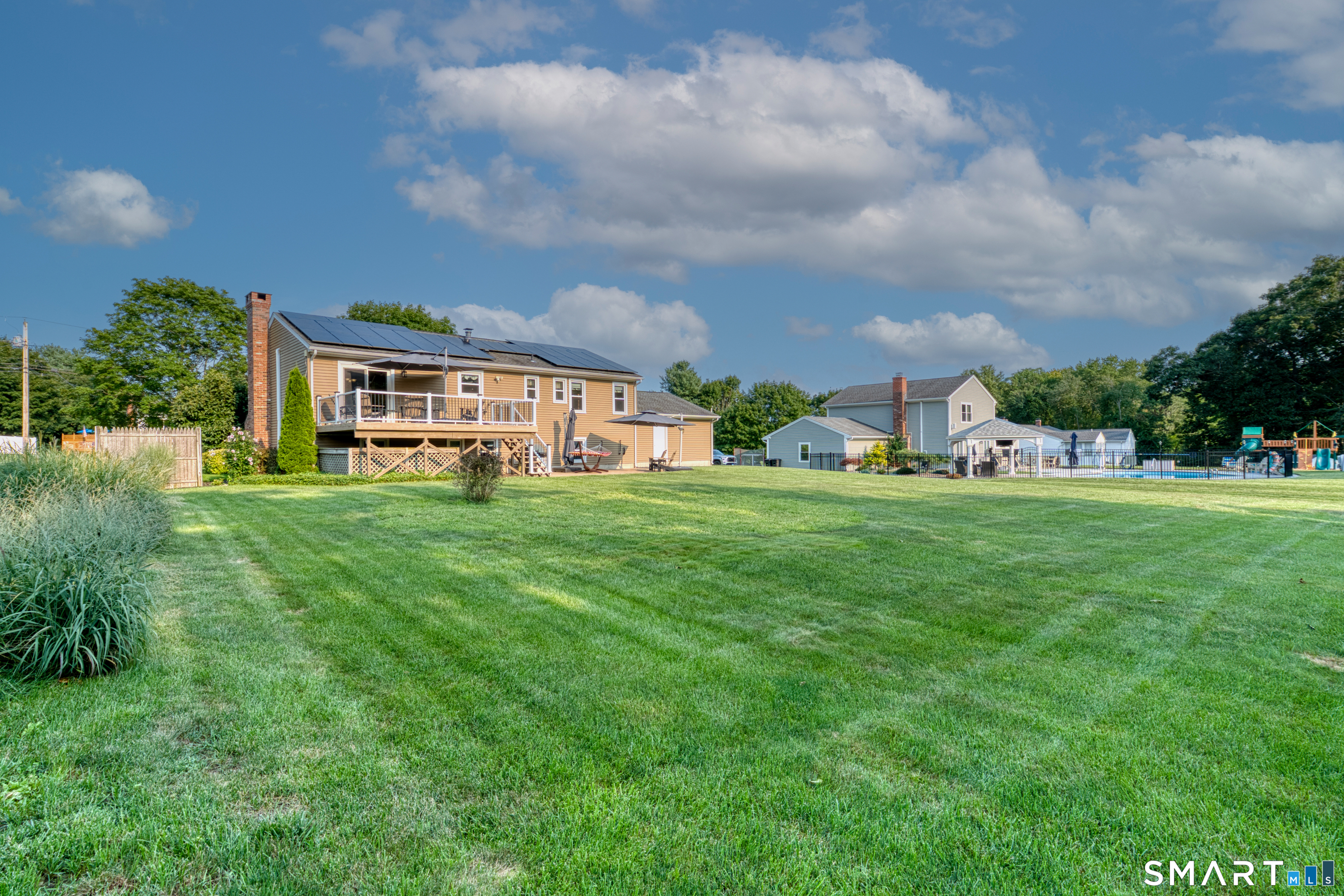 16 Brockett Farm Road North Haven CT 06473