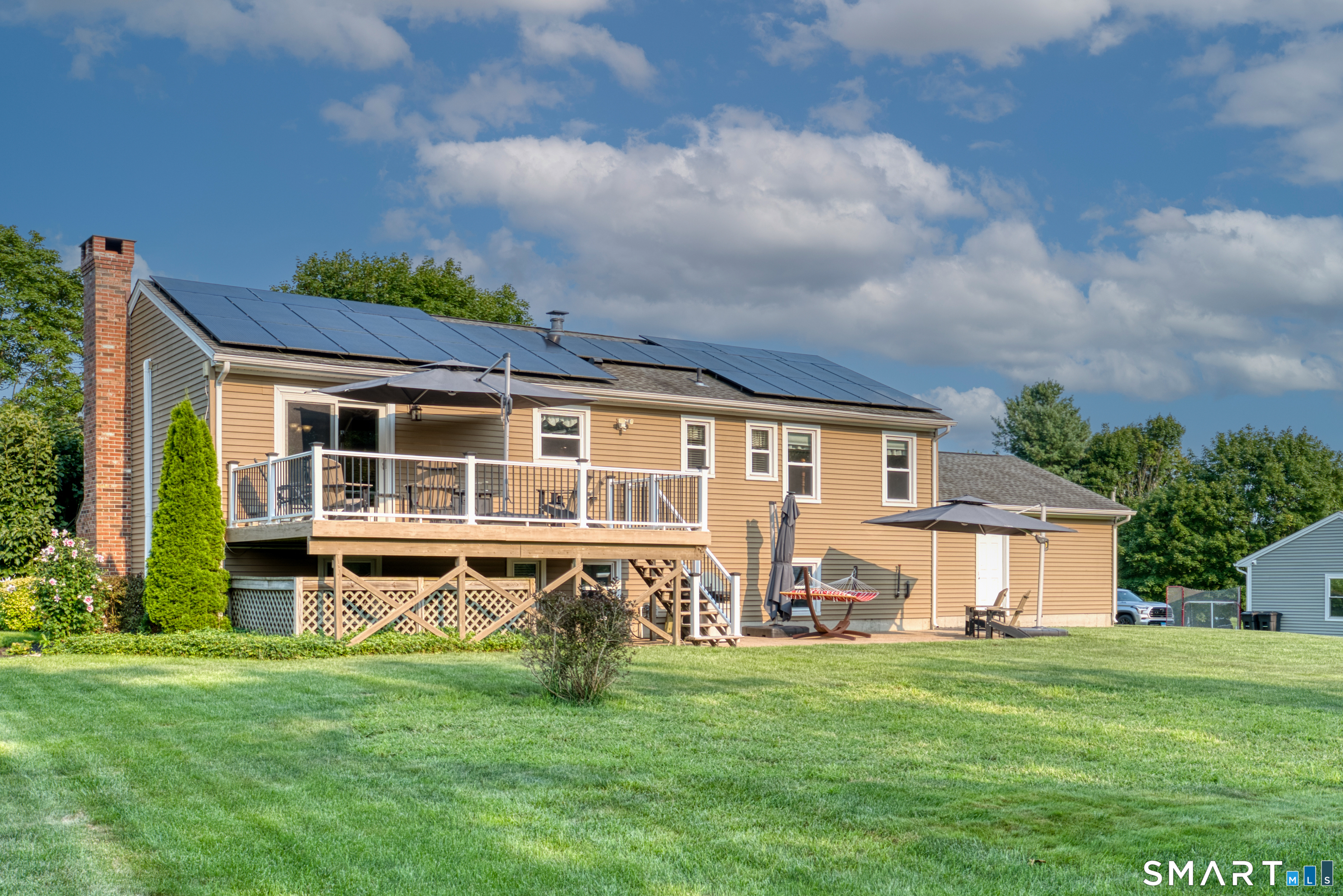 16 Brockett Farm Road North Haven CT 06473