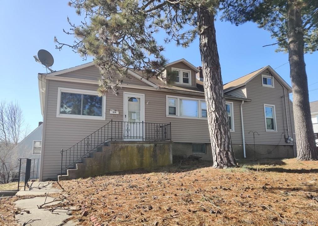 614 Naugatuck Avenue Milford CT 06461