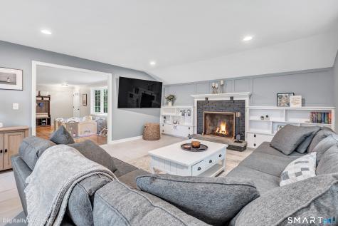 120 Hilltop Road Cheshire CT 06410