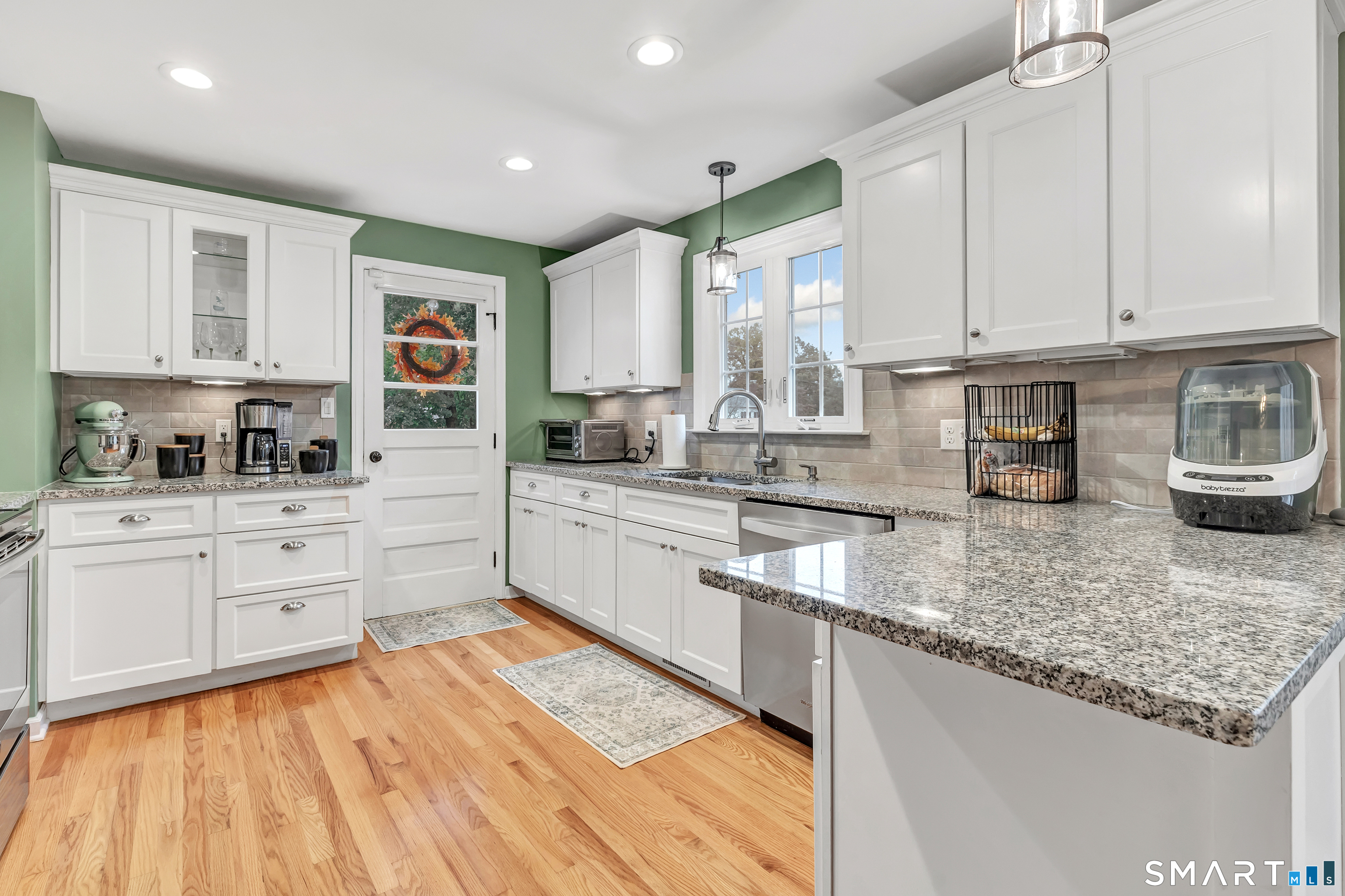 120 Hilltop Road Cheshire CT 06410