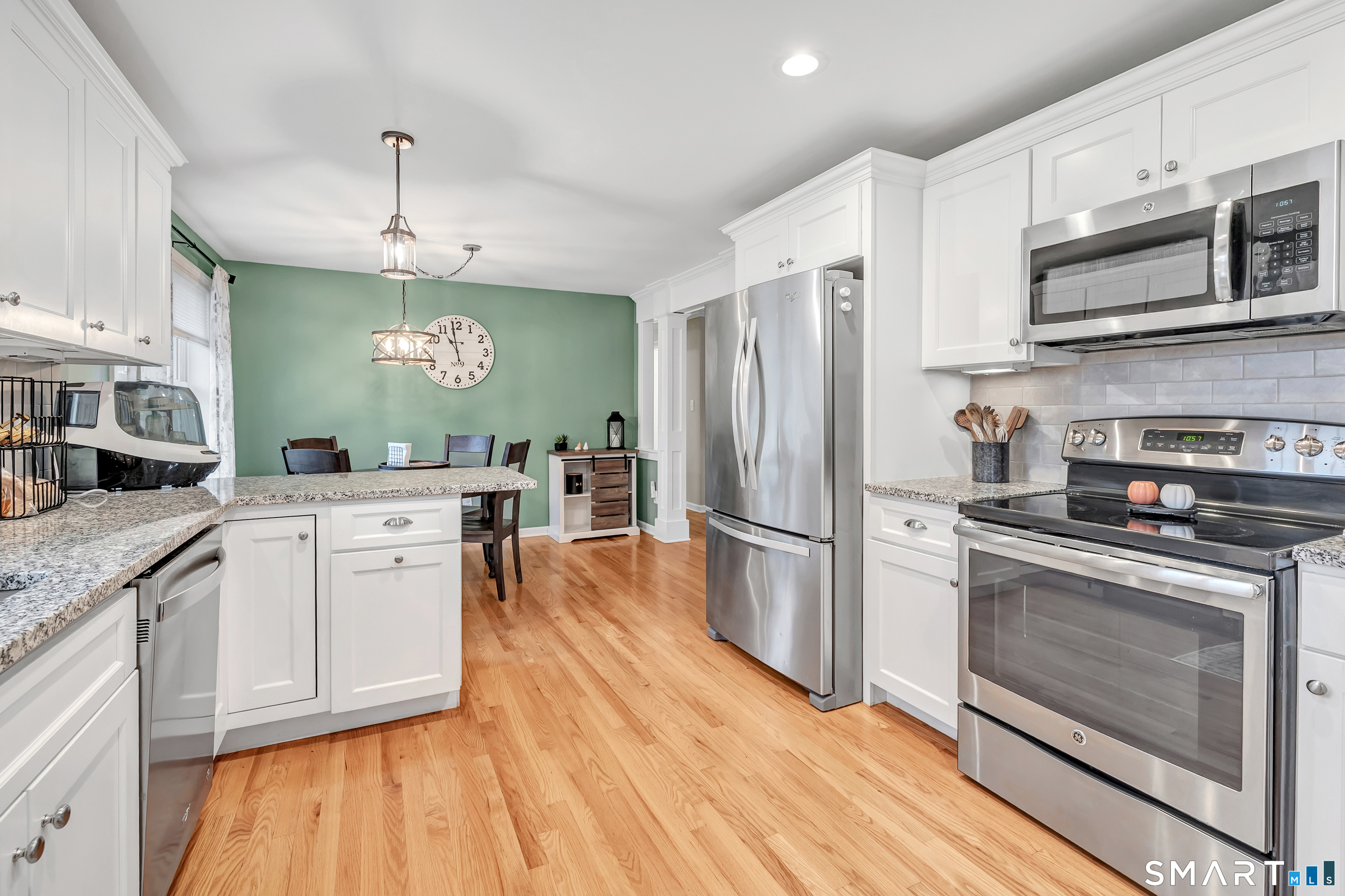 120 Hilltop Road Cheshire CT 06410