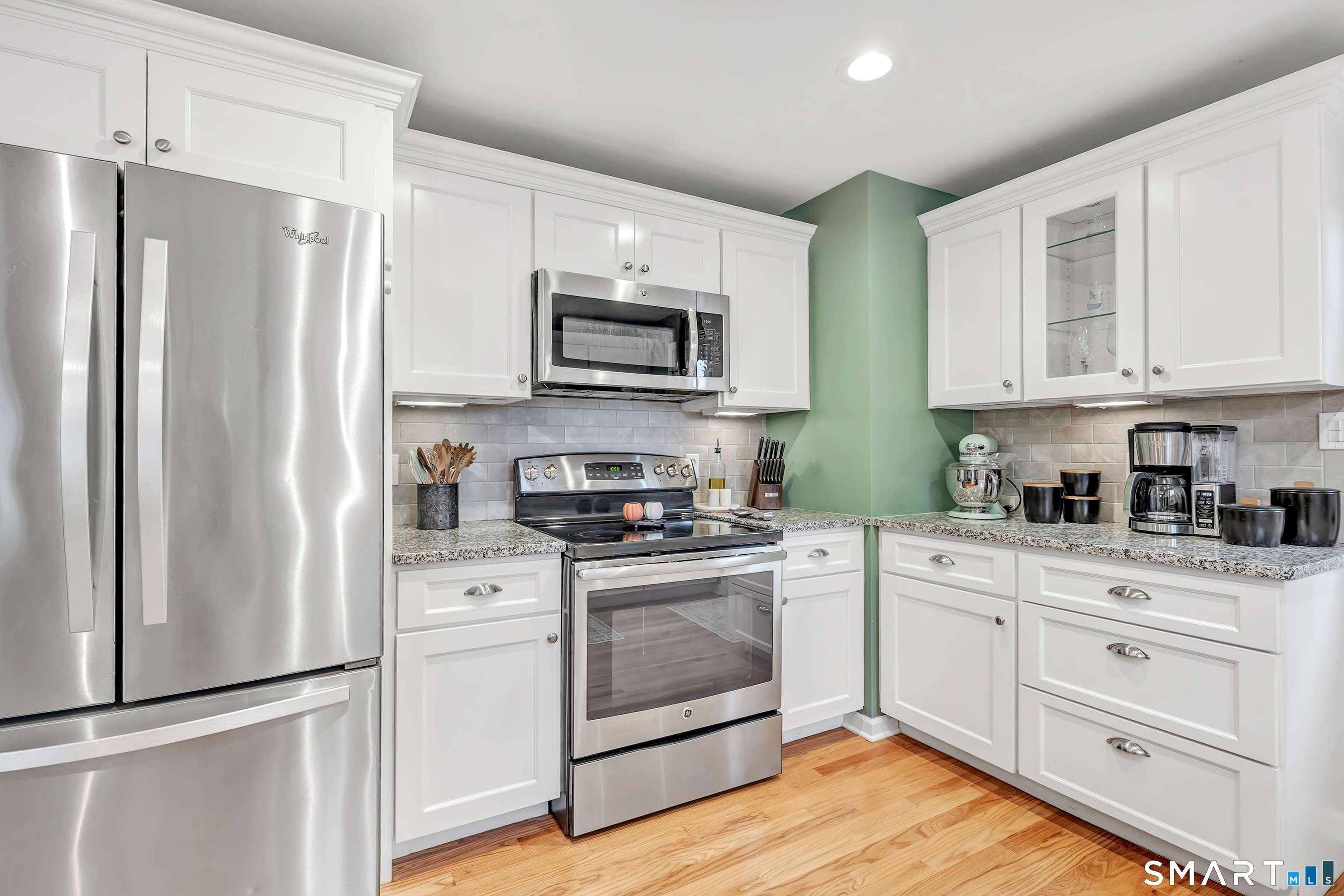 120 Hilltop Road Cheshire CT 06410