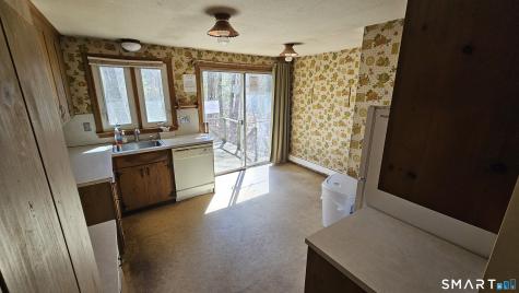121 Hoskins Road Simsbury CT 06070