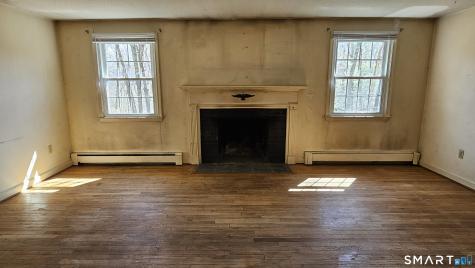 121 Hoskins Road Simsbury CT 06070