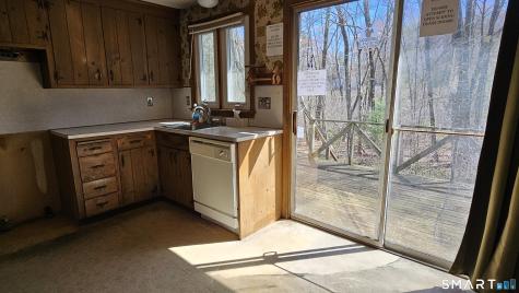 121 Hoskins Road Simsbury CT 06070