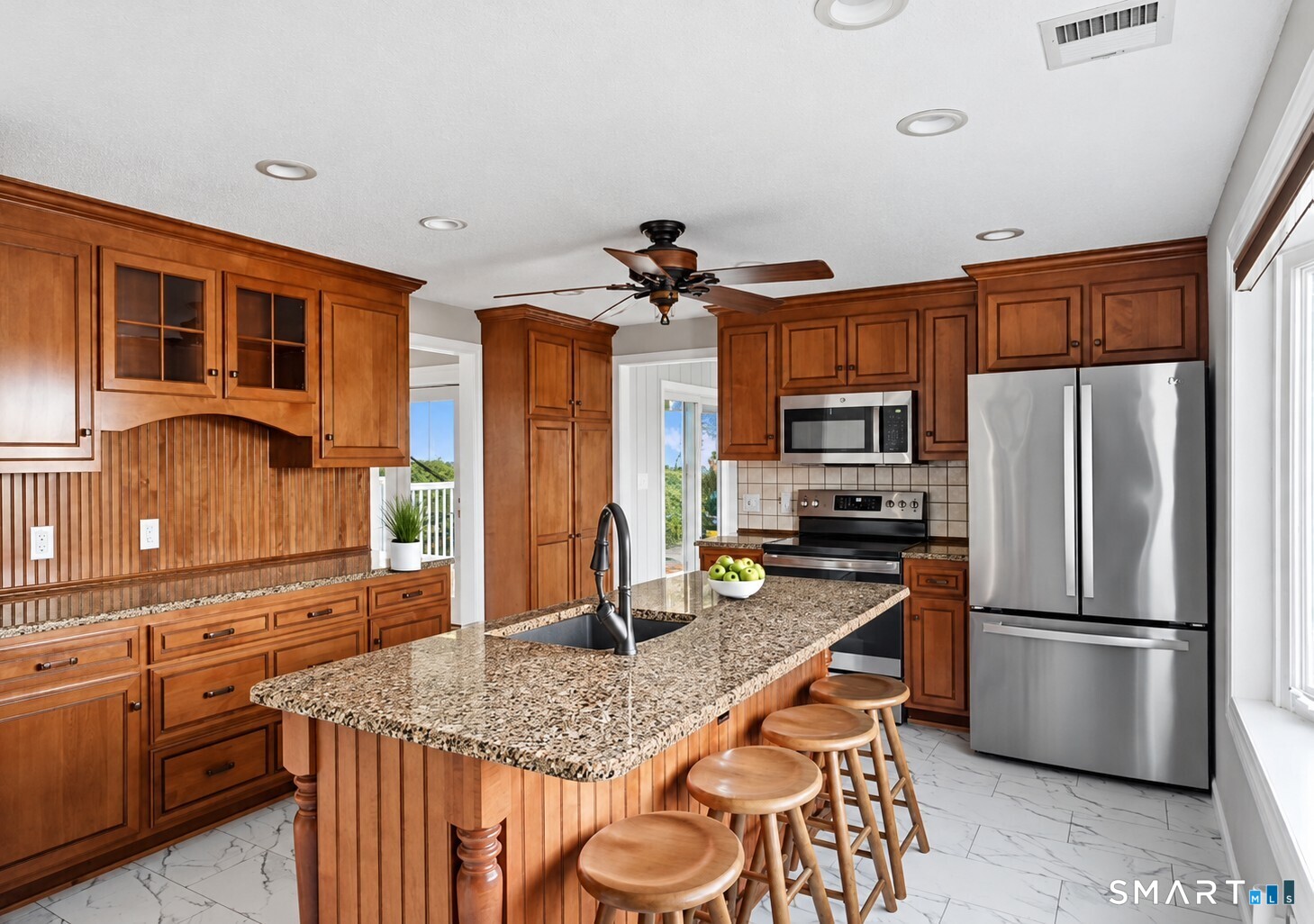 29 Homecrest Street Newington CT 06111