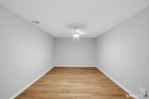 29 Homecrest Street Newington CT 06111