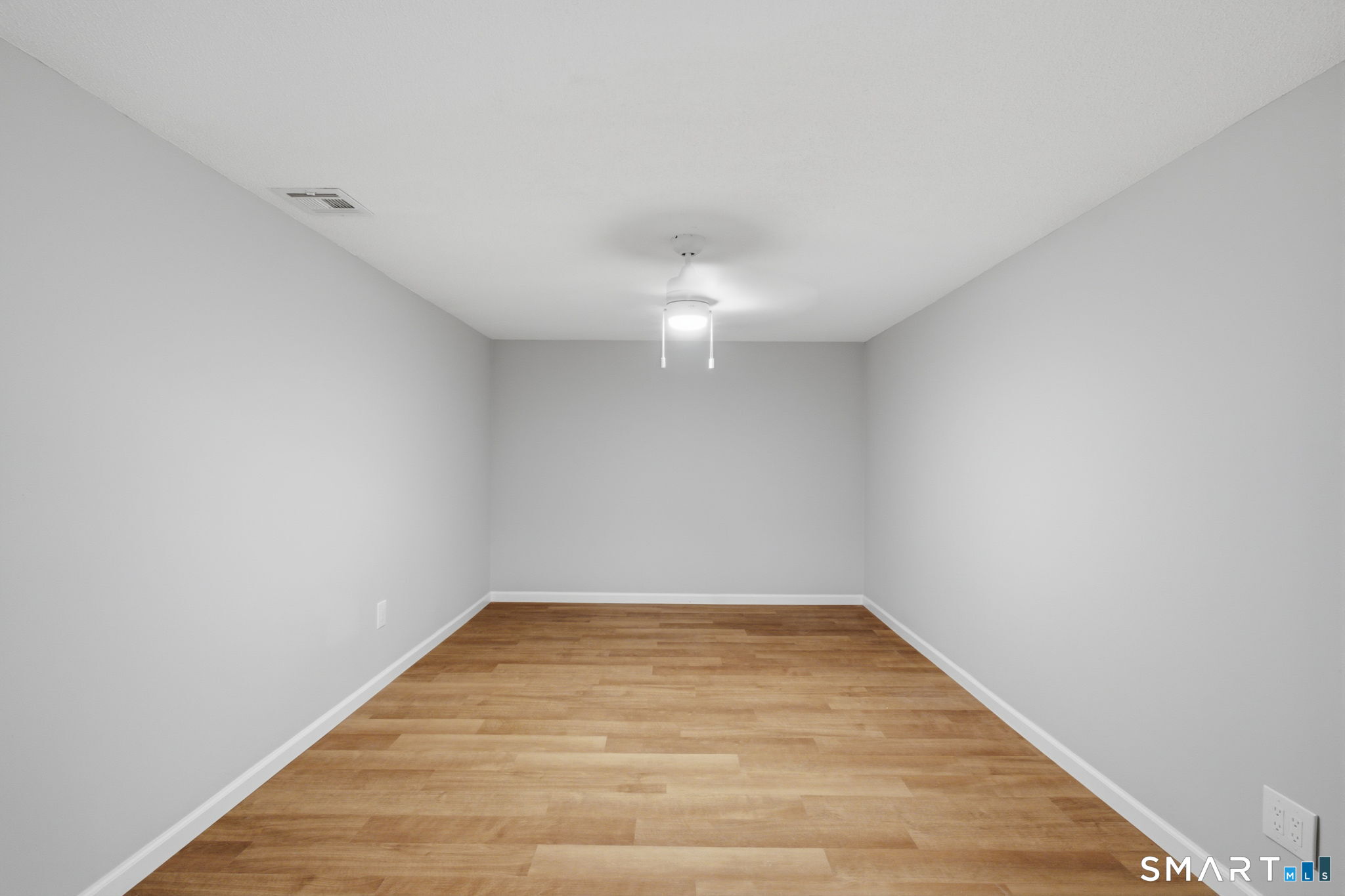 29 Homecrest Street Newington CT 06111