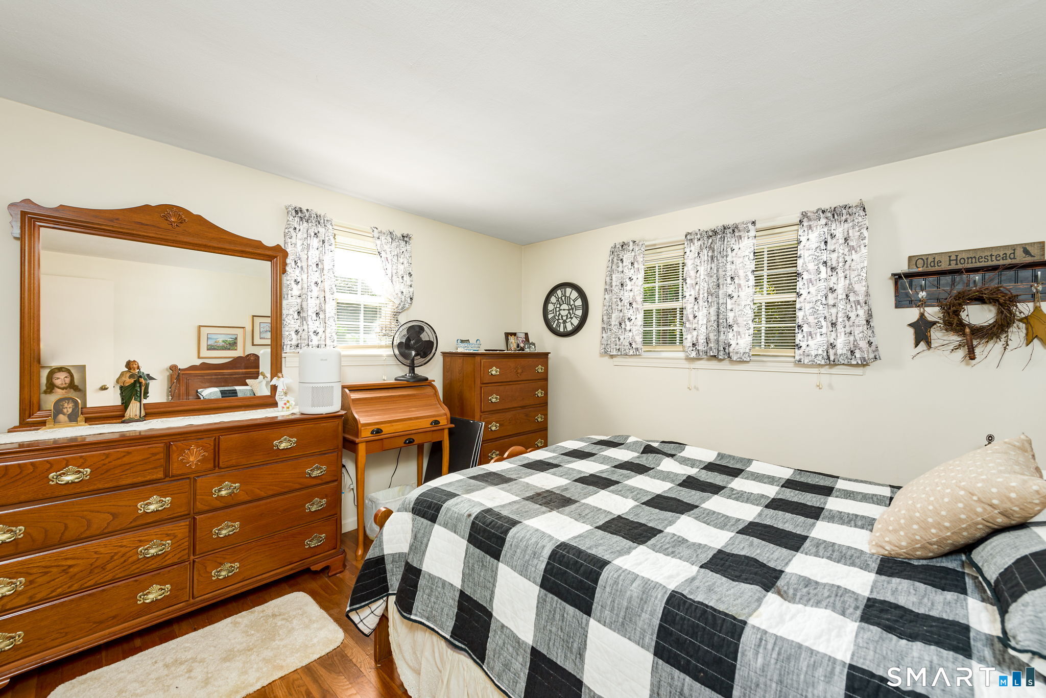 3 Arrow Street Enfield CT 06082